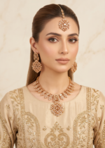 Champagne crystal jewellery set with gold finish