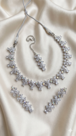 Silver Zircon Jewellery Set – Floral 3-Piece Design - Image 7